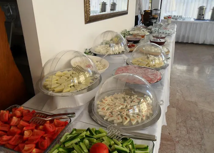 Albano Отель 3*