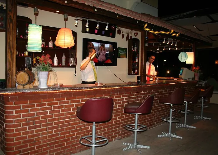 Отель Albano 3*